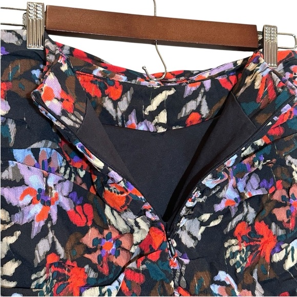 ZARA Floral And Black Print Mini Skirt Ruched Sides Women’s Size Small - Picture 9 of 10